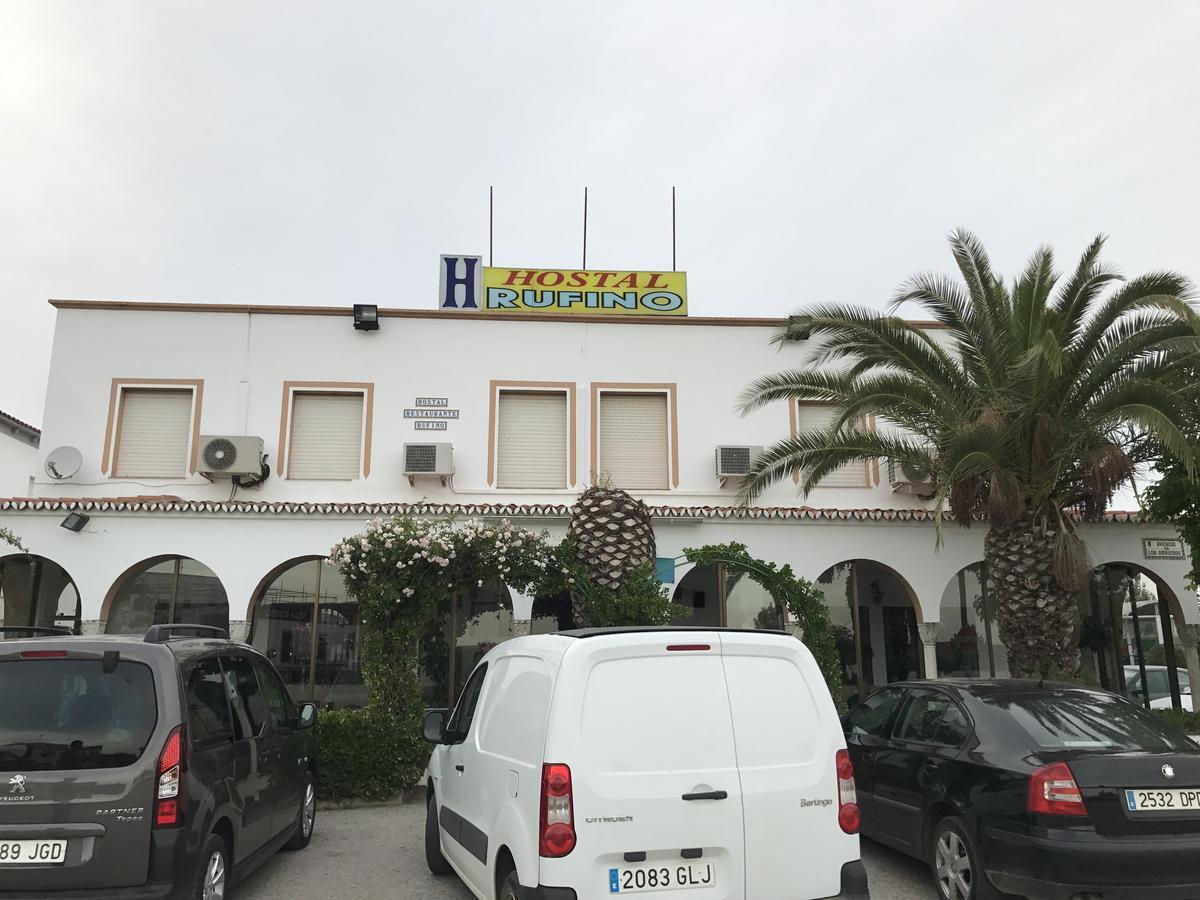 Hostal Restaurante Rufino Berlanga Luaran gambar