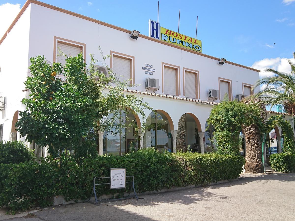Hostal Restaurante Rufino Berlanga Luaran gambar